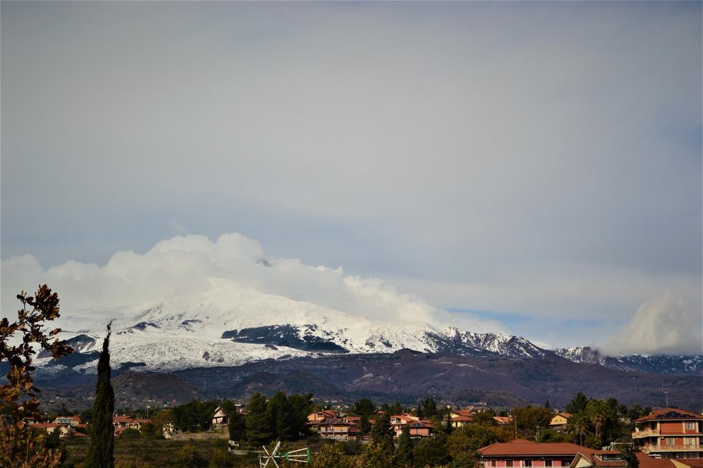 Etna Shelter Holiday House Mascalucia Room photo